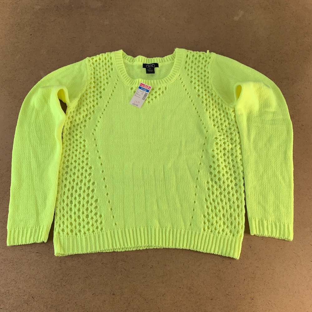 Deb Juniors Size XL Bright Yellow Open Knit Round Neck Pullover Sweater NWT
